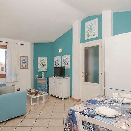 Casa Peonia Vista Mare * Ольбія