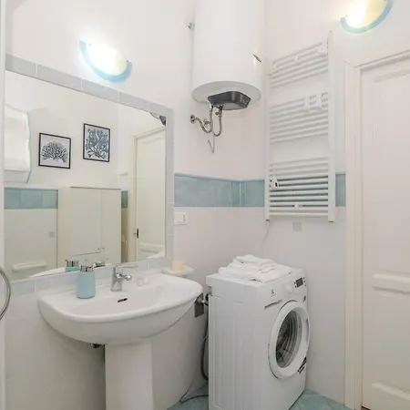 Casa Peonia Vista Mare Ольбія